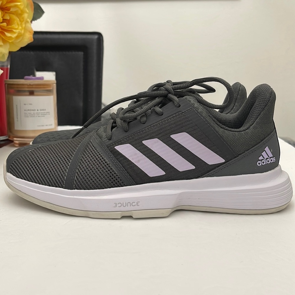 ADIDAS COURT JAM BOUNCE GREY/PURPLE TENNIS SNEAKERS WOMENS SIZE 8.5